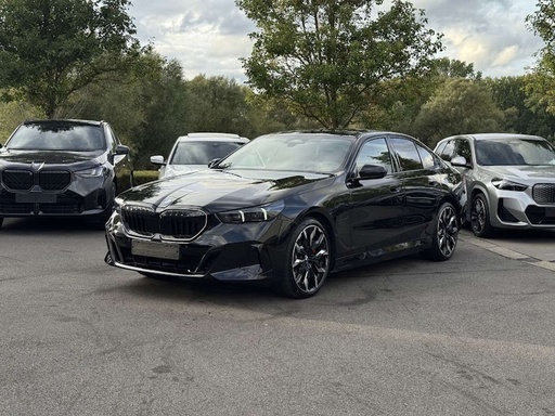 BMW 530 e xDrive sedan FULL OPTION / INTEGR STEER / BOWERS&WILKINS  / 360CAM / PANO / HUD / TRKHK / INDIV WHEELS / ELEK MEM ....